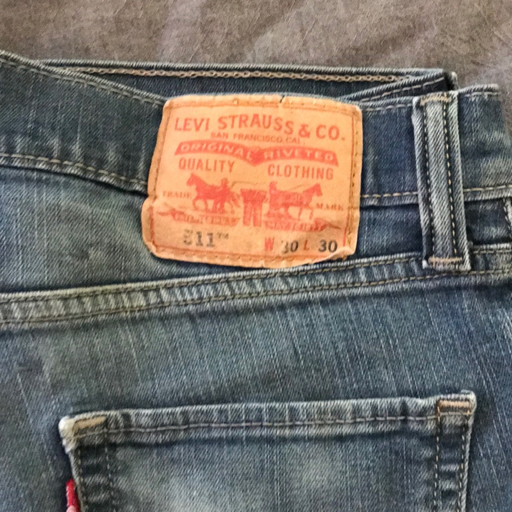 Levi’s 511 cutoff jeans